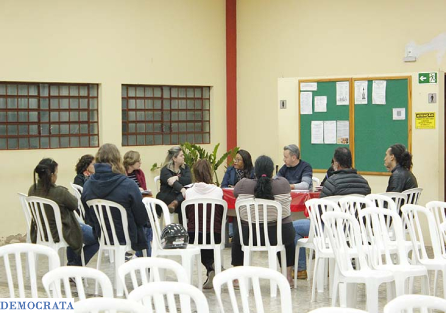 Conselho Municipal de Saúde promove escuta ativa e debate no bairro Cassucci