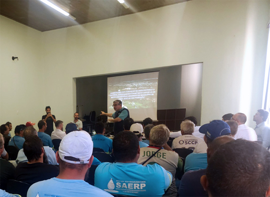 Prefeitura detalha processo de concessão de água, esgoto e resíduos