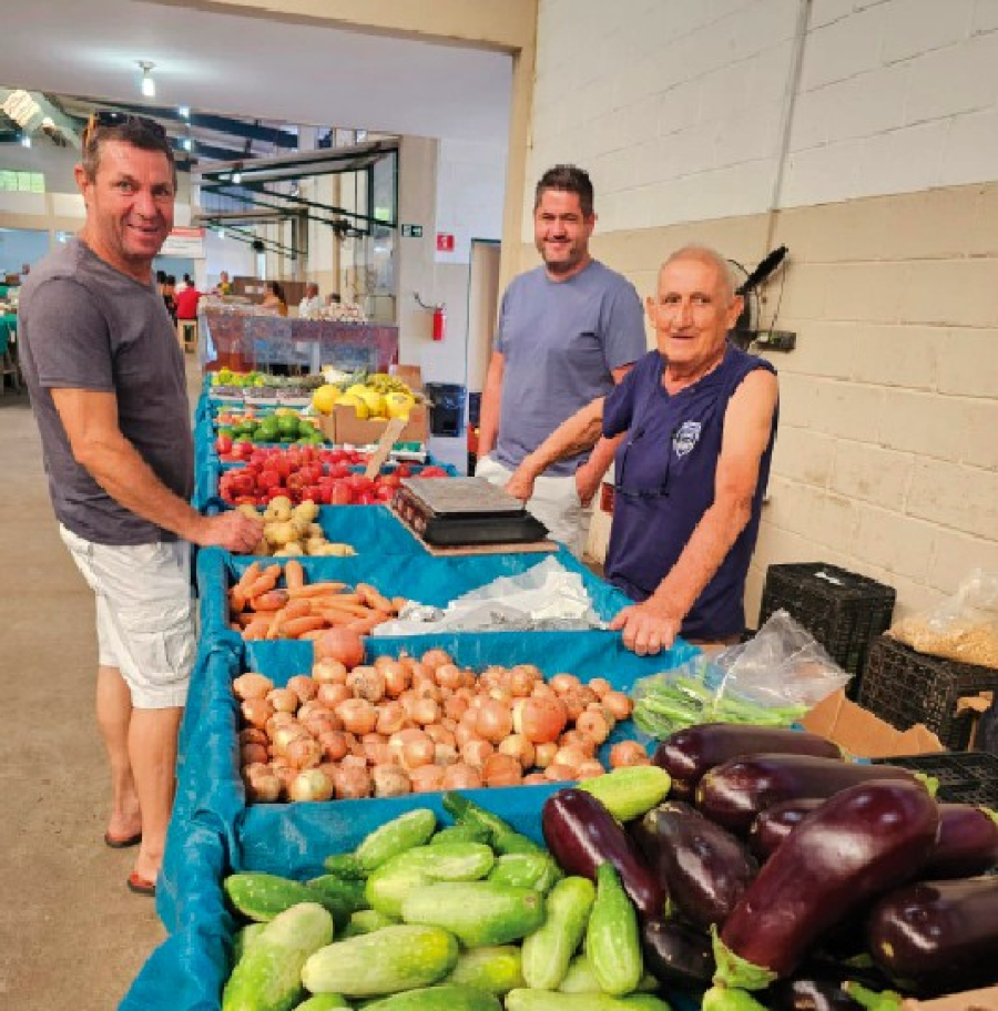 Feira do Produtor segue tradição e movimenta as manhãs de domingo em São José do Rio Pardo