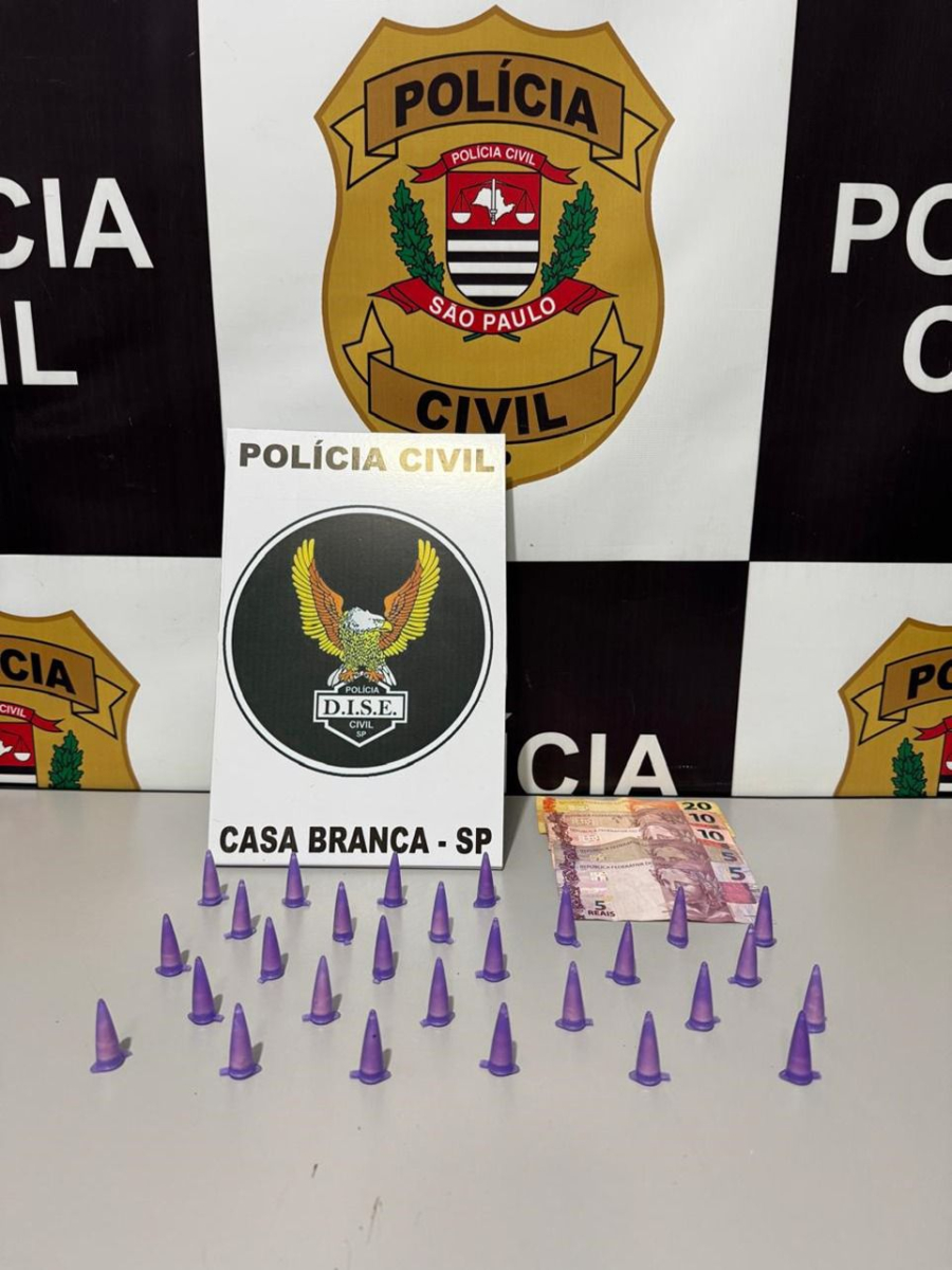 Jovem é preso por tráfico de drogas no centro de Santa Cruz das Palmeiras