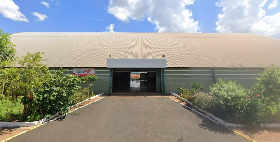 Equipes da SEMEL disputam futsal e voleibol em competições regionais nesta semana