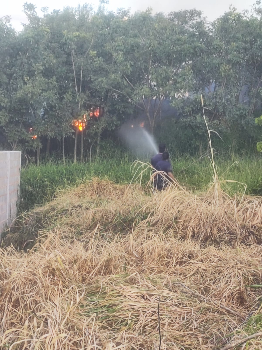 Incêndio Criminoso mobiliza GMC no bairro Vila do Sol